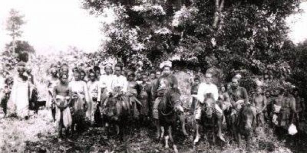 Raja Molo, Lay A Kun, 1910,